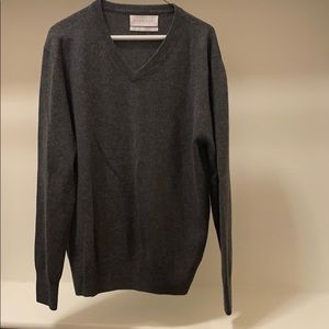 Everlane cashmere sweater charcoal